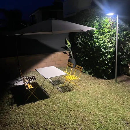 Apartament Civico 8 *
